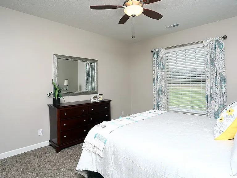 Reserve at Green Luxury Apartments — Photo 5