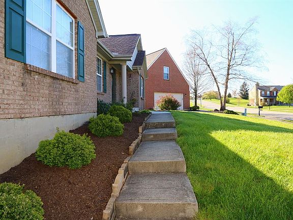2nd image of 413 Foxhunt Dr