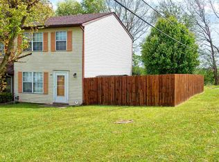 105 Pebble Ct, Bowling Green, KY 42101