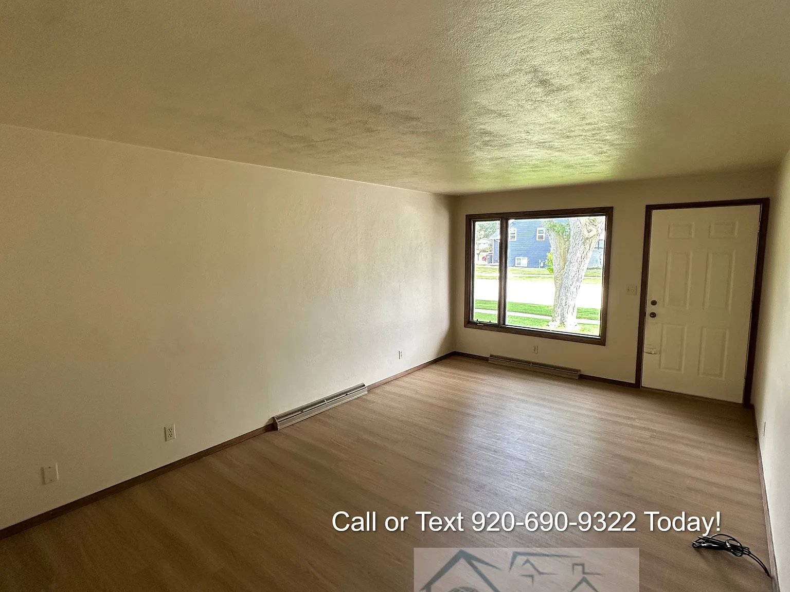 1207/1209 Meadow Lane - 1 — Photo 3