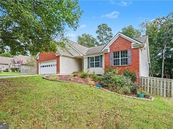 1305 Cedar Oak Ln, Lawrenceville, GA 30043