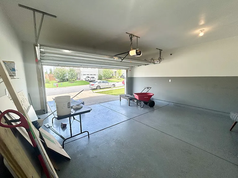 209 Michelangelo Pl — Photo 17