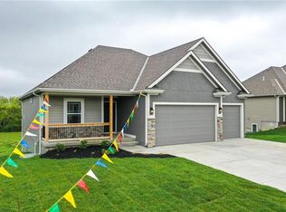 2305 Piedmont Pl, Excelsior Springs, MO 64024