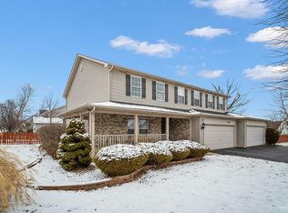 1238 Deerpath Cir, Aurora, IL 60506