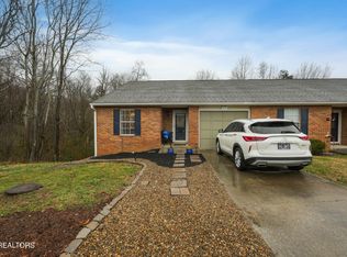 624 Wakebridge Blvd, Powell, TN 37849