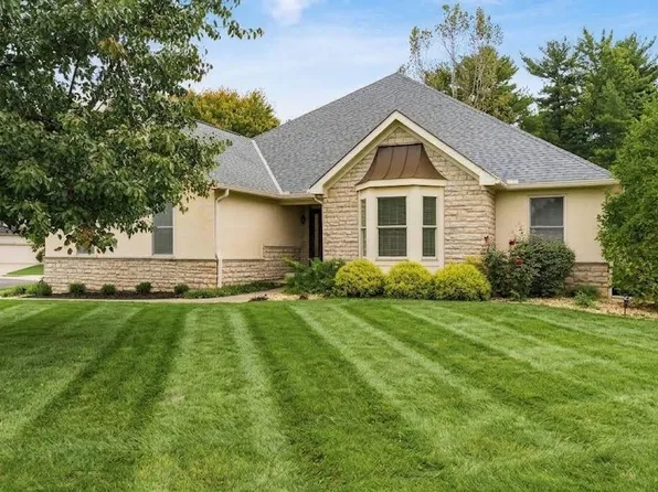 405 Connors Grv, Columbus, OH 43213