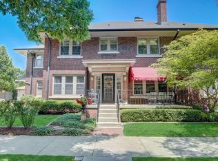 2518 E Olive St, Milwaukee, WI 53211