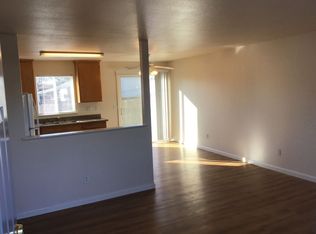 3 Bedroom Apartment, Olivehurst, CA 95961
