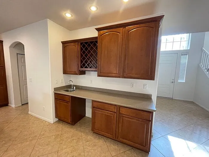 9778 Twin Ponds Ct — Photo 3