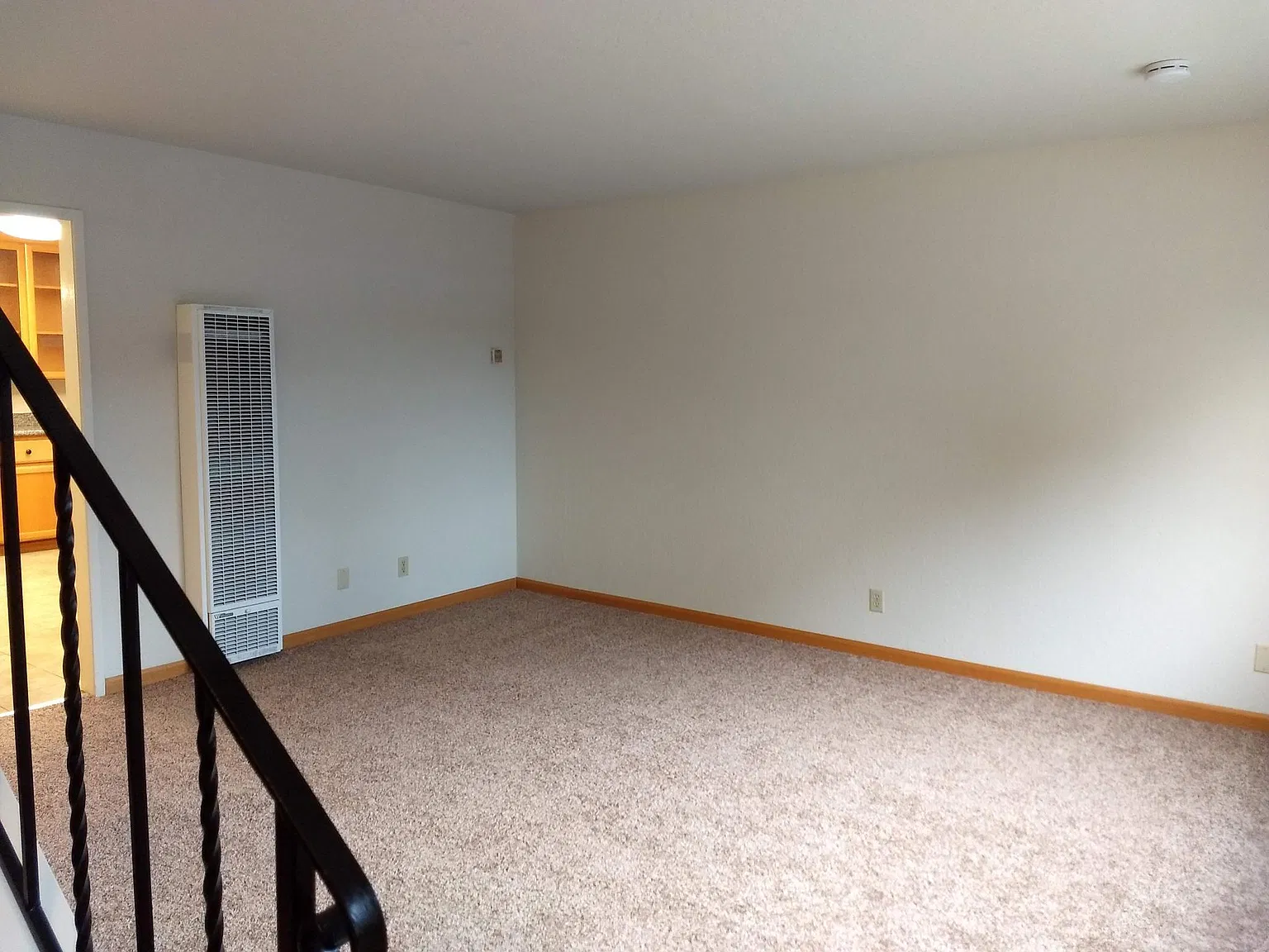 2 bed, 1.5 bath, 1000 sqft, $2,595 — Photo 4