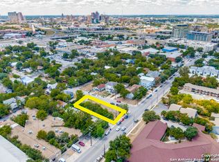 802 E Grayson St, San Antonio, TX 78208