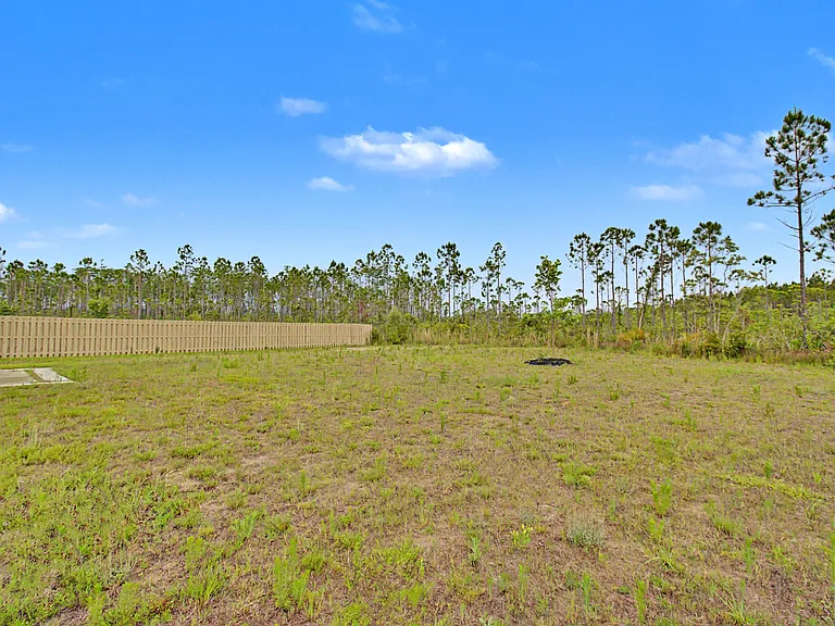 173 McClelland Loop NE — Photo 38
