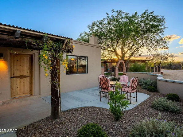 17300 S Camino Cartagena, Sahuarita, AZ 85629