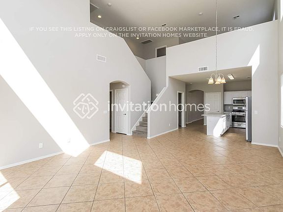 4th image of 2901 W Angel Way