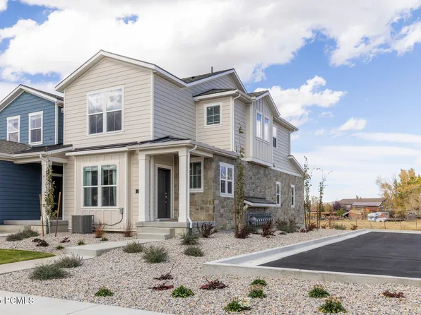 64 Scenic Heights Rd, Kamas, UT 84036