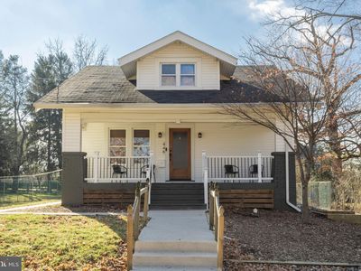 446 E Main St, Lansdale, PA, 19446