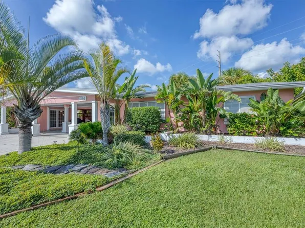 240 Cocoa Ln, Venice, FL 34293