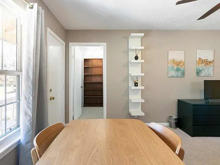 1711 Deerfield Dr — Photo 36