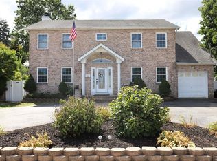 906 Sunrise Hwy, West Babylon, NY 11704