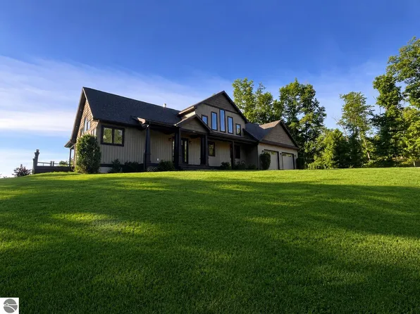 5474 Lackey Rd, Williamsburg, MI 49690