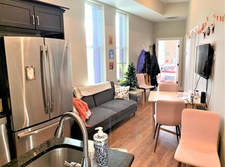 497 Commonwealth Ave APT 8, Boston, MA 02215