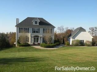 1657 McBride Ridge Ct, Winterset, IA 50273