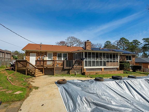 2nd image of 2431 Merry Wood Rd