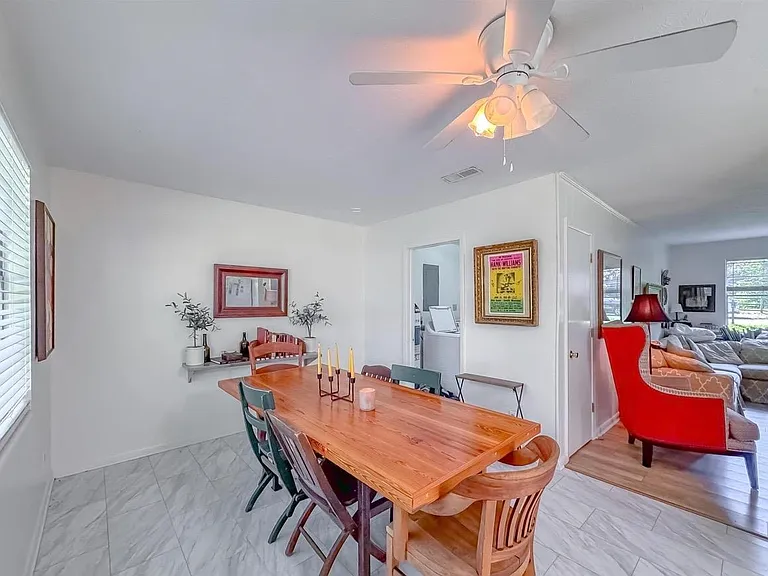 2034 Harriet Dr — Photo 10