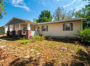 1004 Birch St, Wellston, OK 74881