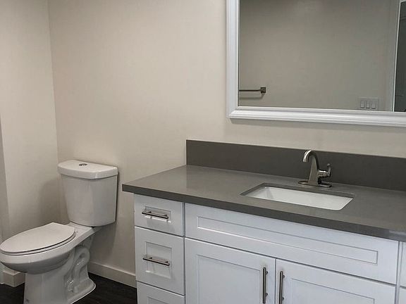5th image of 207 N Marguerita Ave APT A