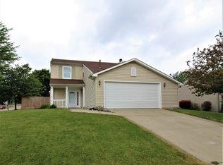 403 N Granada Dr, Kendallville, IN