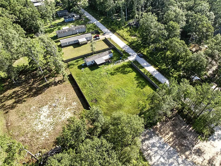 91 Maple Ln — Photo 13