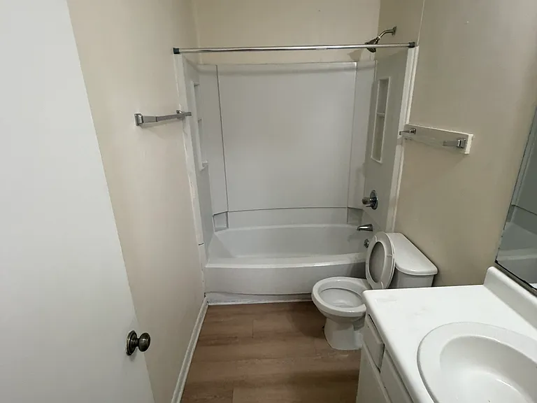 936 Hearthridge Ct #A — Photo 14