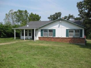 1781 E Farm Road 48, Springfield, MO 65803