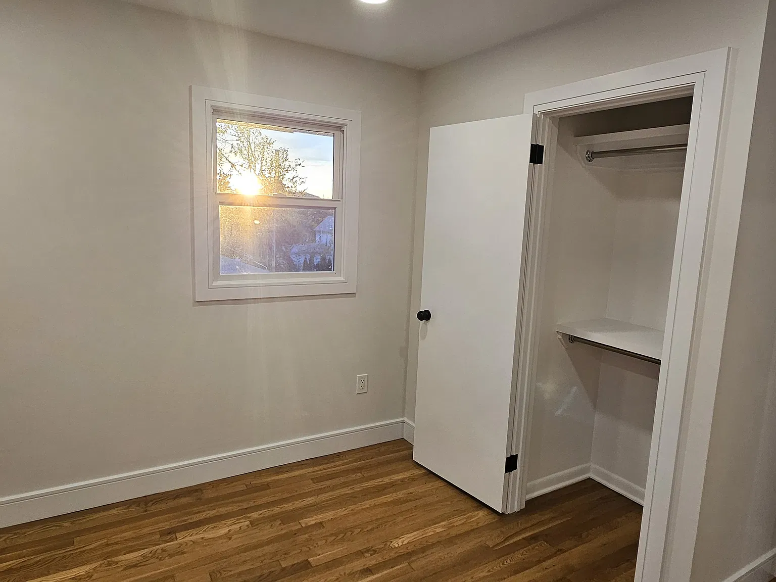 3 bed, $3,200 — Photo 3