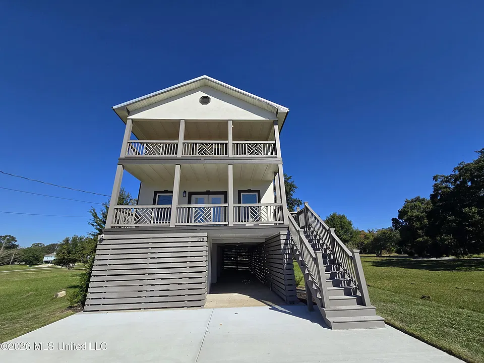 378 Howard Ave