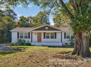 3922 Sweetbriar Rd, Wilmington, NC 28403
