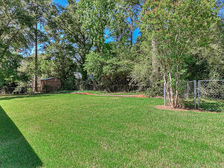 2705 Bolling Rd — Photo 49
