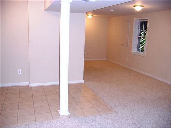 2nd image of 5060 Willow Oak Pl