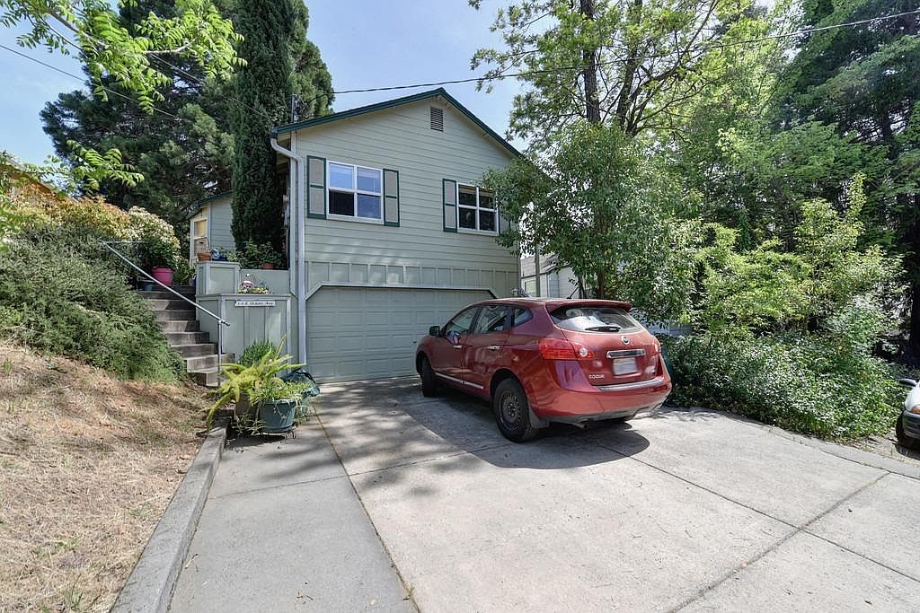 108 Ocean Ave, Grass Valley, CA 95945 Zillow