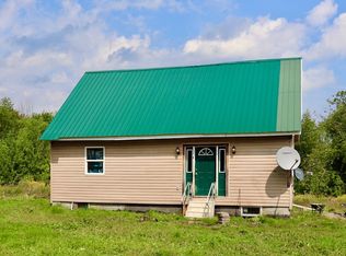 704 Davison Rd, Mooers Forks, NY 12959