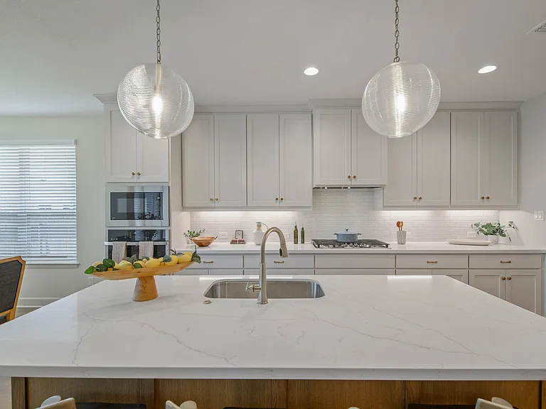 5032 Toscana Loop — Photo 16