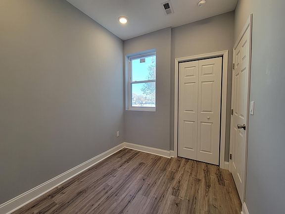 5th image of 2507 N Front St #C