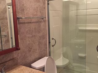 8 Kiceniuk Rd, Annandale, NJ 08801