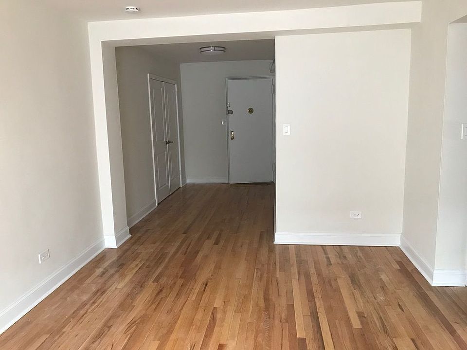 1st image of 14210 Hoover Ave APT 208