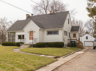 3505 N Cedar St, Lansing, MI 48906