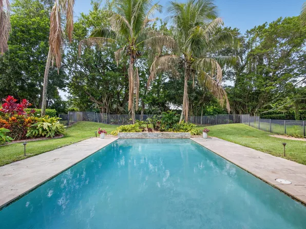 6188 Celadon Circle, Palm Beach Gardens, FL 33418