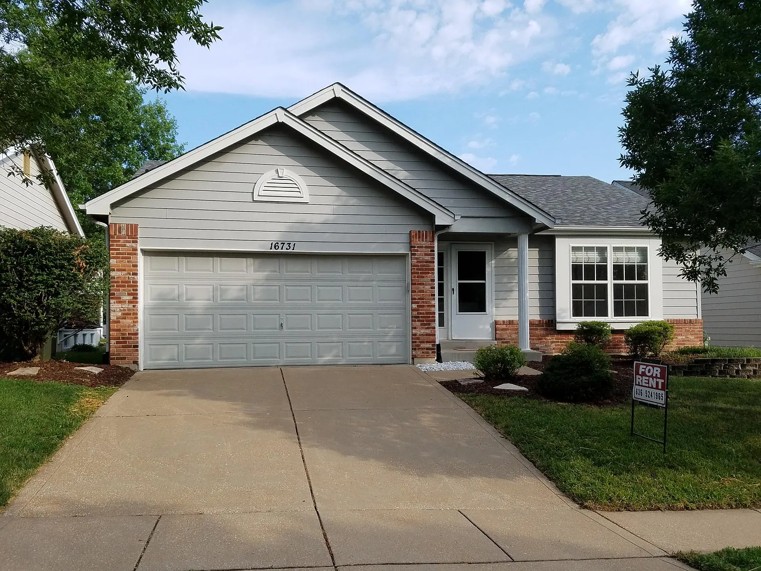 16731 Hickory Crest Dr photo 1