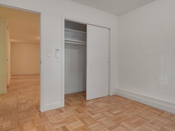 5th image of 250 W 15th St APT G