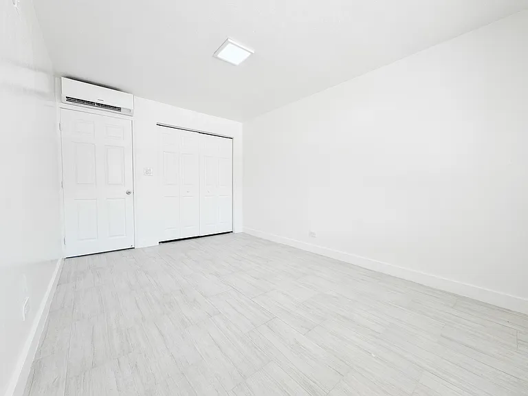 521 S Federal Hwy #3 — Photo 11